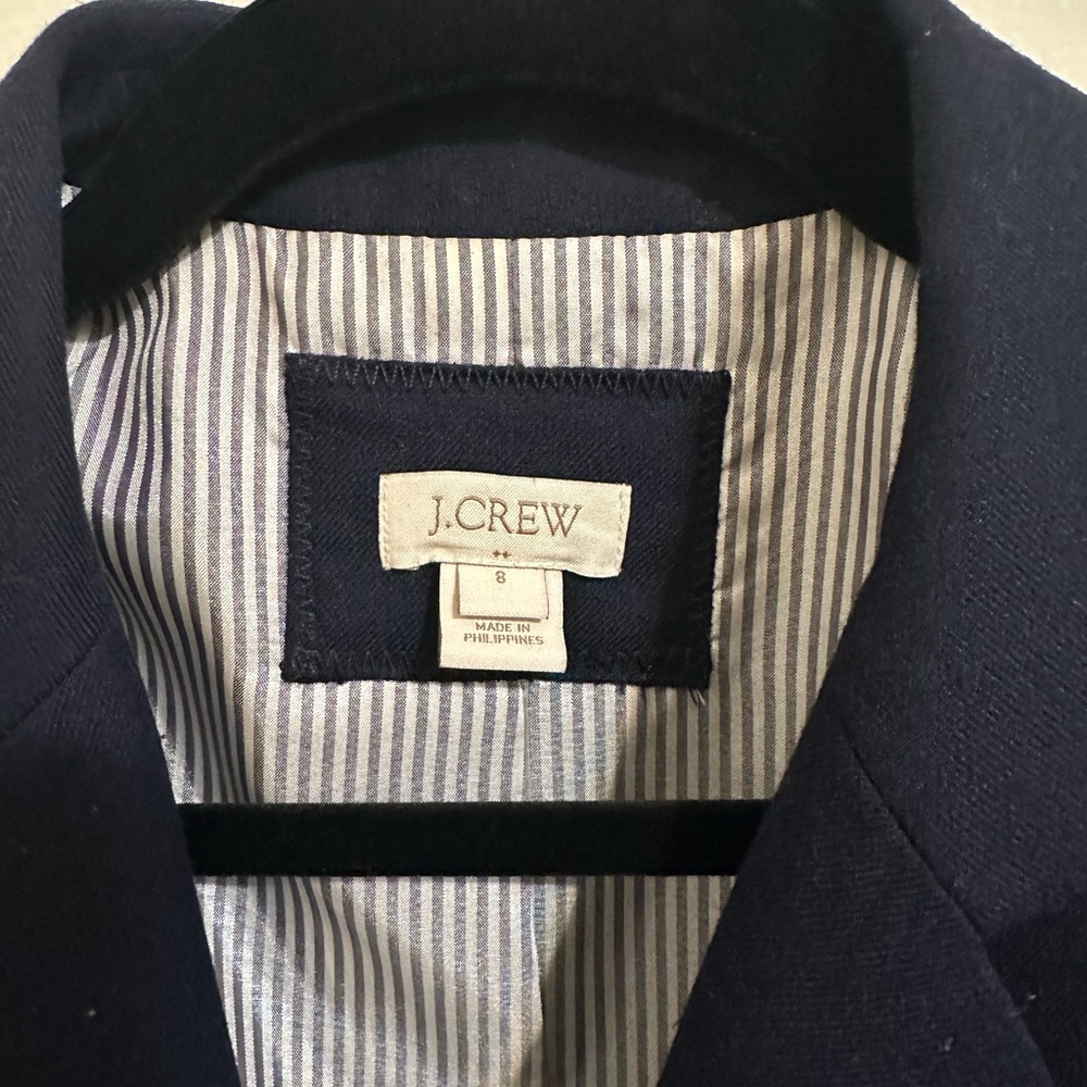 J. Crew Schoolboy Classic Navy Blazer with Gold Buttons - Picture 4 of 9